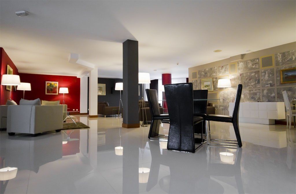 Chateau La Roca Sancibrián Inreriör bild